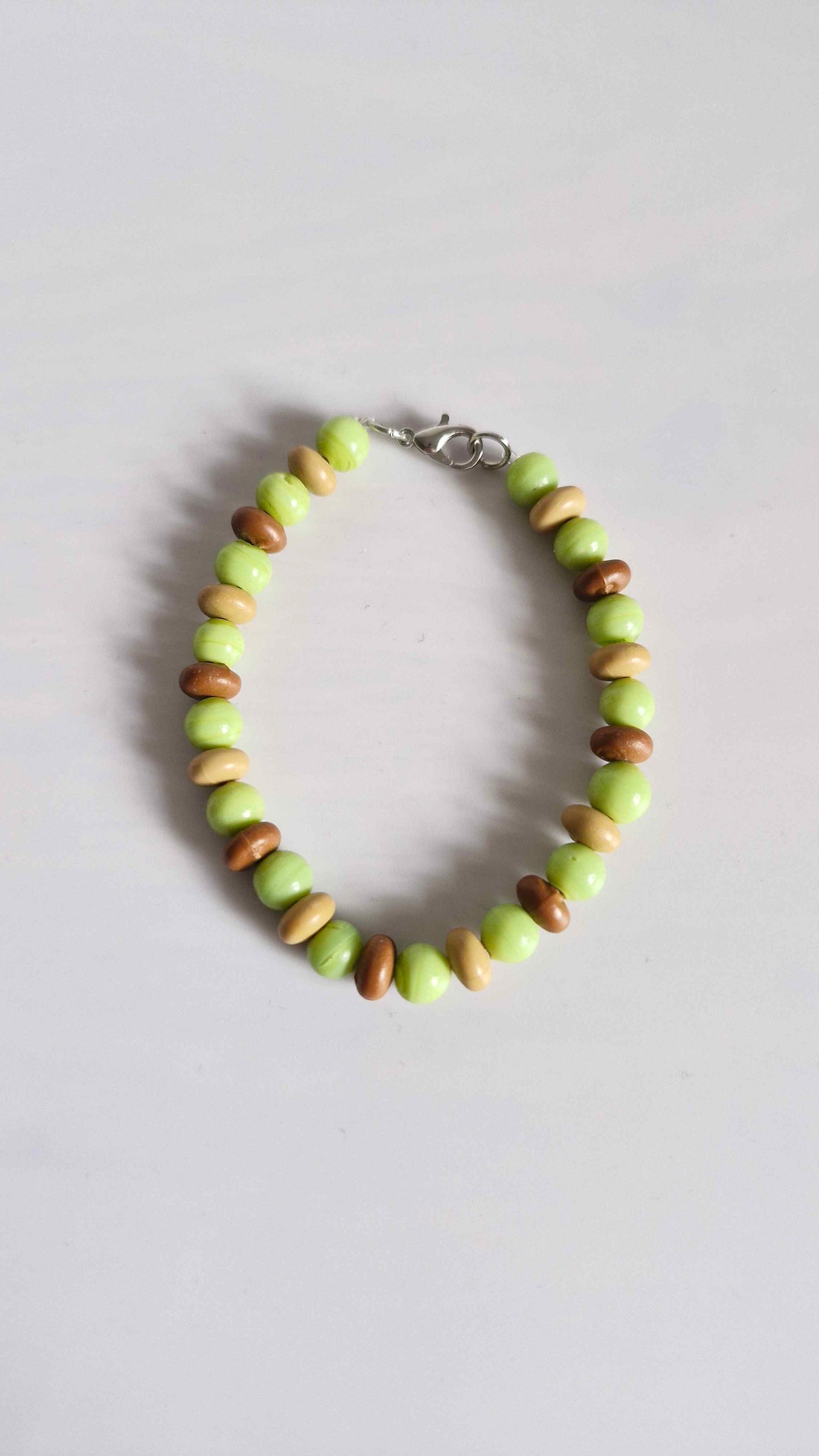 Toasted Coconut & Lime Glass Beaded Bracelet