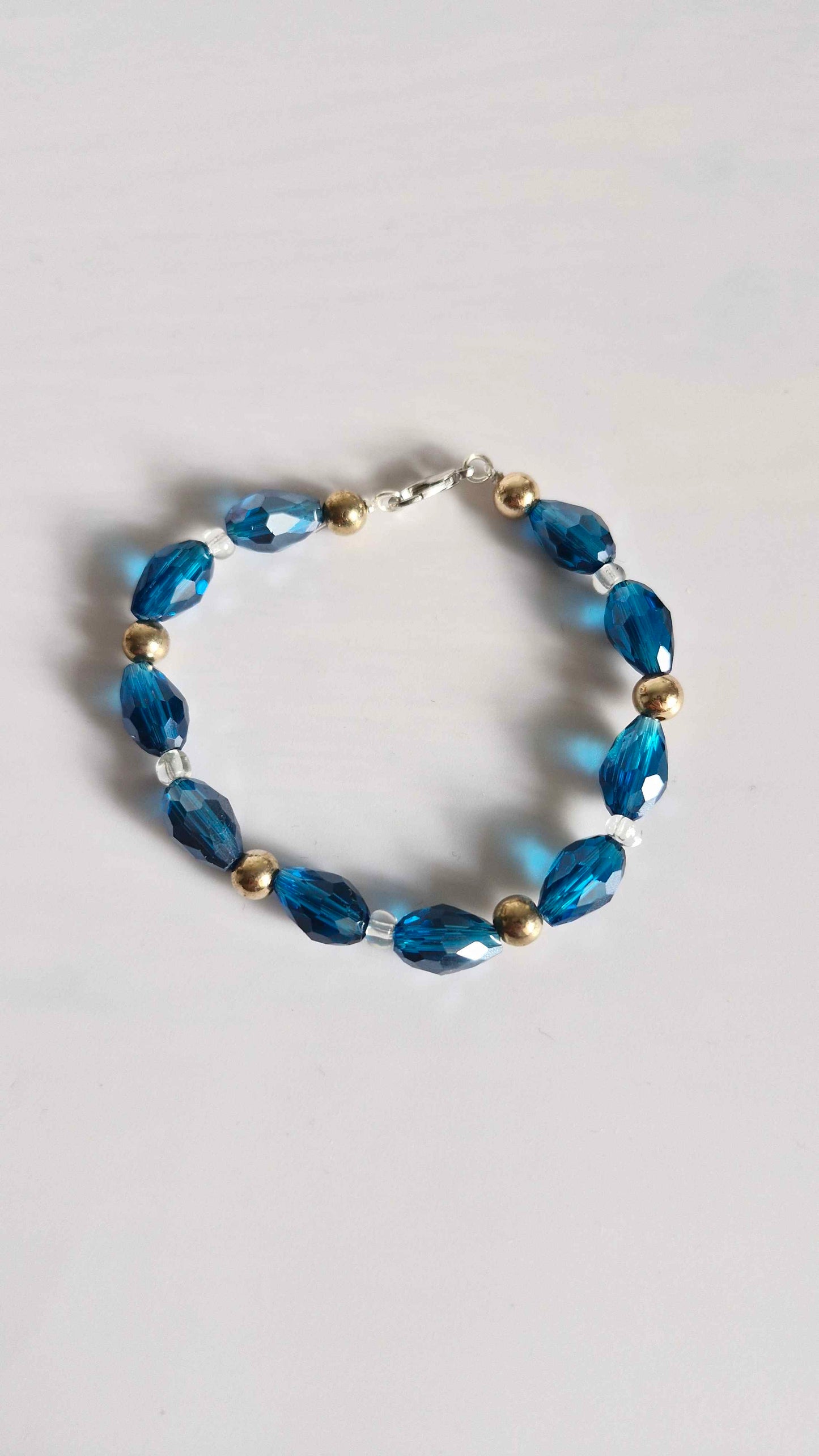 Sapphire Blue Crystal & Gold Beaded Bracelet